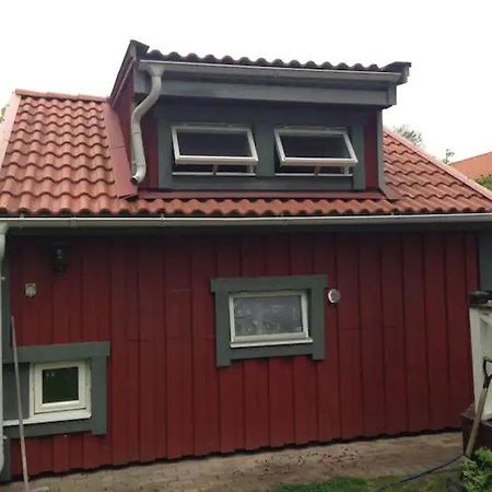 Lilla Gaeststugan Uppsala Bagian luar foto